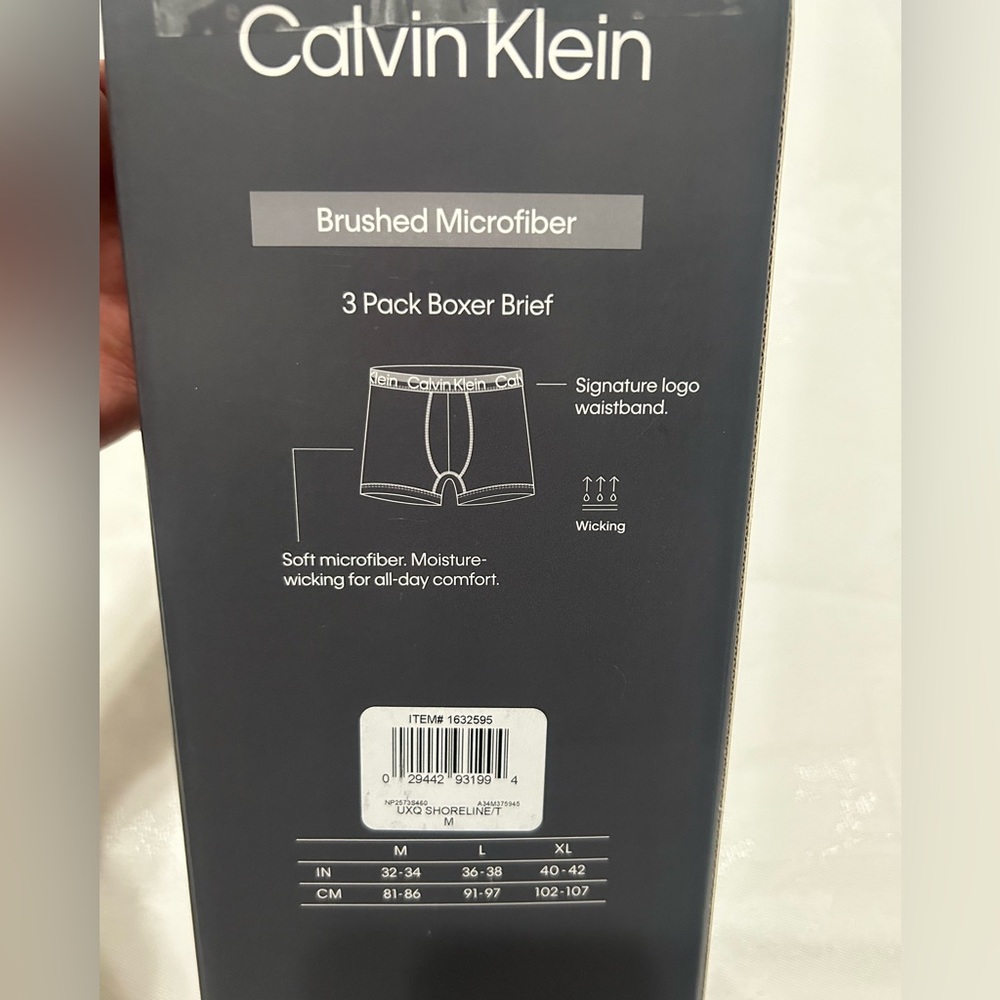 NWT Calvin Klein pack of three boxer brief, classic fit size XL - Picture 2 of 4